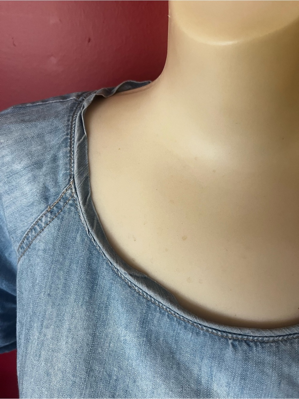 Like new Light Blue Denim-Style Women's Short Sleeve Top - Picture 2 of 11
